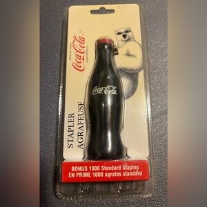 Vintage 1998 Coca Cola Stapler with Bonus 1000 Staples NOS Sealed In Package